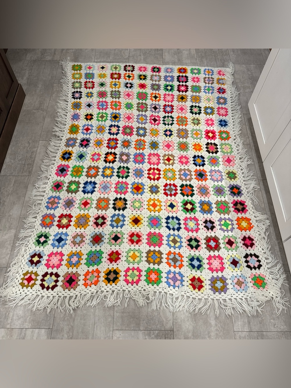 Handmade white granny square crochet blanket 55x71 vintage